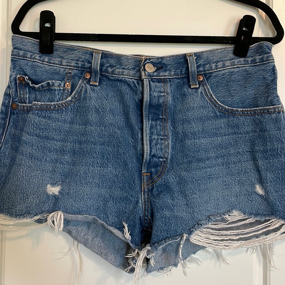 Levi’s 501 denim jean shorts